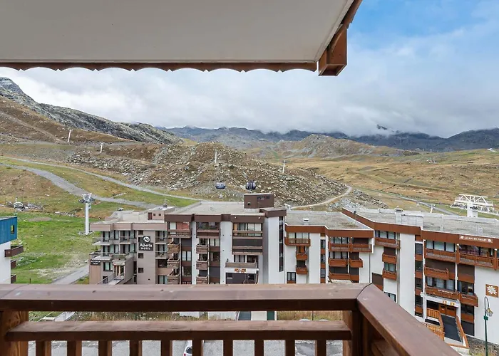 A 6 Pers Pres Des Pistes Avec Balcon Et Wifi - Fr-1-640-19 *