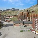 Apartment A 6 Pers Pres Des Pistes Avec Balcon Et Wifi - Fr-1-640-19