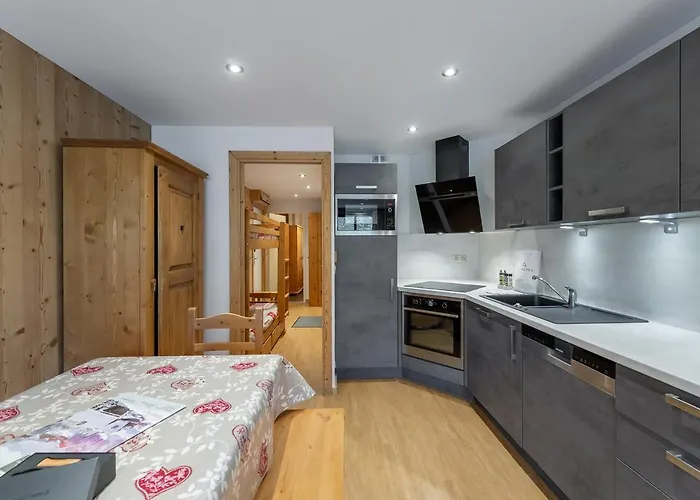 A 6 Pers Pres Des Pistes Avec Balcon Et Wifi - Fr-1-640-19 Apartmán Val Thorens